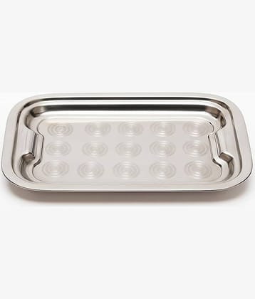 Dynore Rectangle Tray Stainless Steel Serving Tray 200 ml Silver ( Set of 1 )