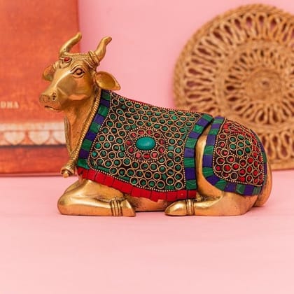 Crimson Nandi Idol