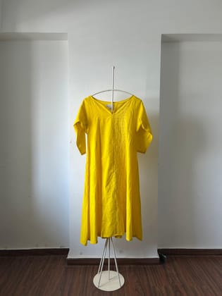 Yellow Dress with White Checkered stitch lines-L