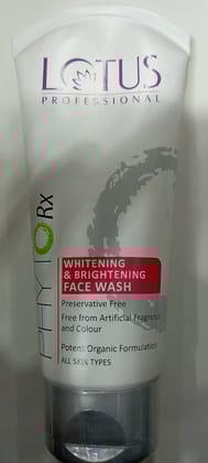 Lotus herbals professional whitening brightening face wash  80 g