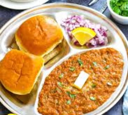 Cheese pav bhaji
