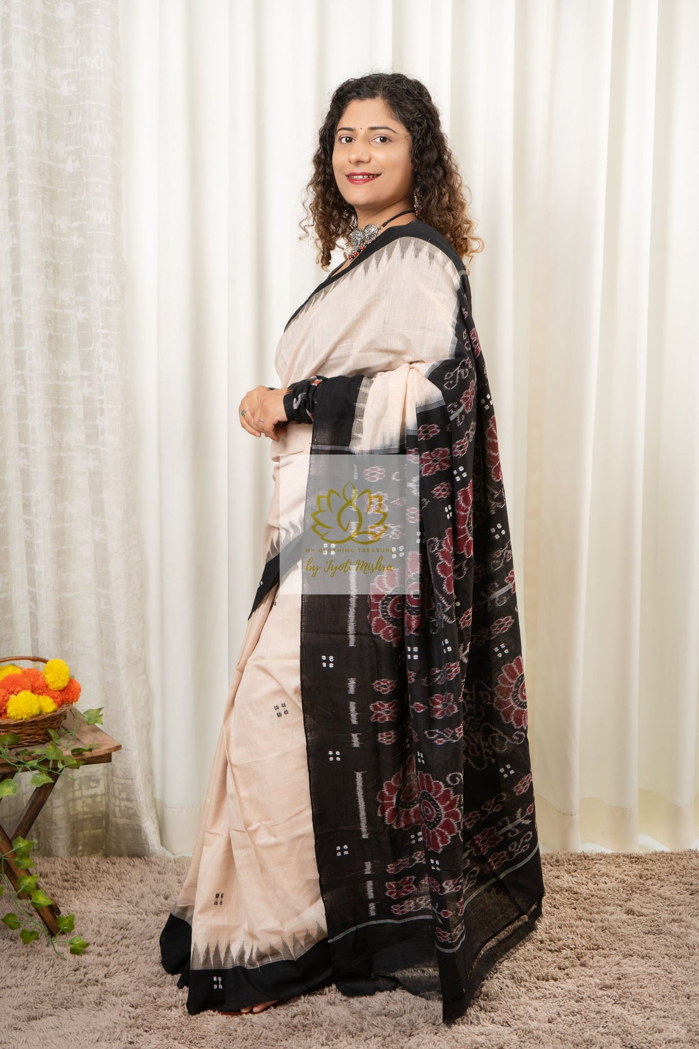 Ek Phulia Cotton Saree-Beige Black