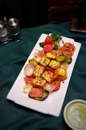 Tandoori Saunfia Paneer