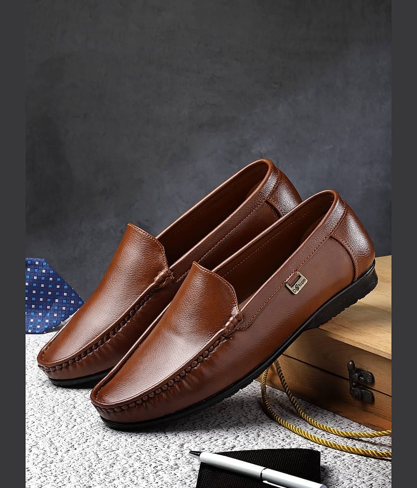 Action Tan Men's Slip on