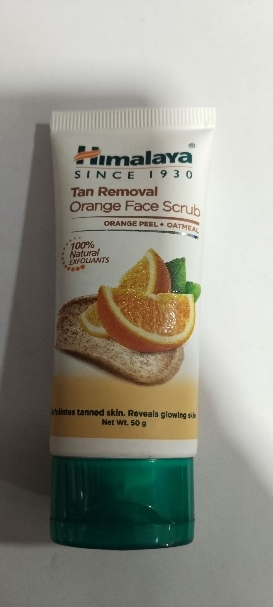 Himalaya Tan removal Orange face scrub Orange peel oatmeal 