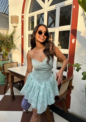 Arushi Mehra in Verona Juliet dress-Green / XS
