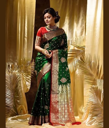 Vastukala Silk Woven Saree With Unstitched Blouse Piece ( Multicolor )