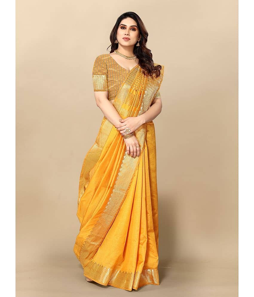 Sidhidata Cotton Embellished Saree With Unstitched Blouse Piece ( Gold )