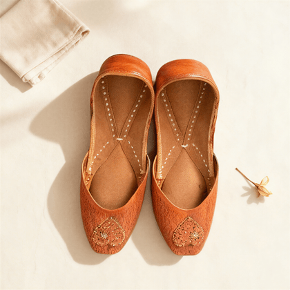 Cut work Tilla Footwear 