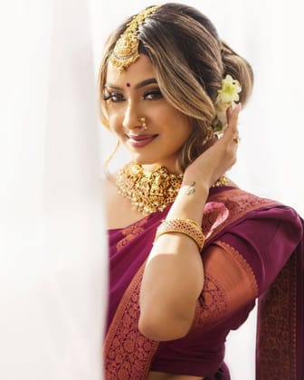 Ethinic Pocket Beautiul Soft Silk Jacquard Zari Weaving Saree