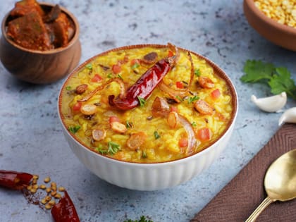 Tadka Vegetable Khichdi (Mini)