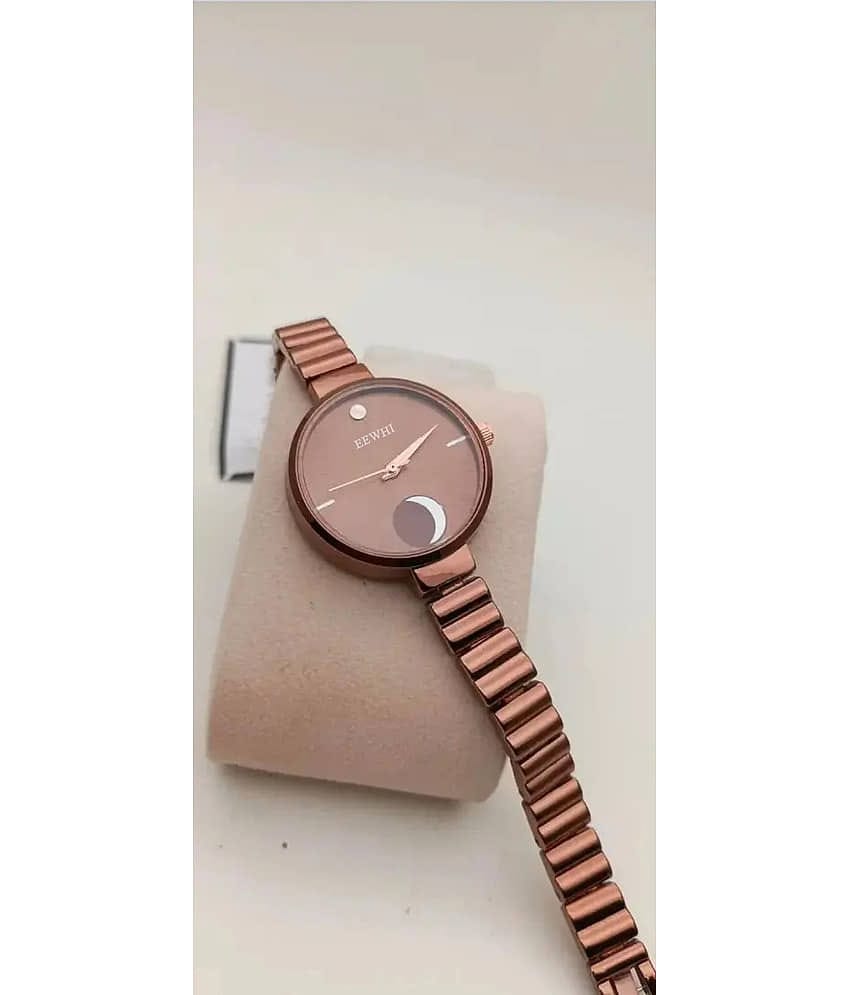 EEWHI Brown Metal Analog Womens Watch