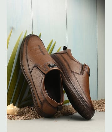 server Tan Men's Slip On Formal Shoes