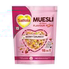 Saffola Berry Crunch Muesli 450 Gms