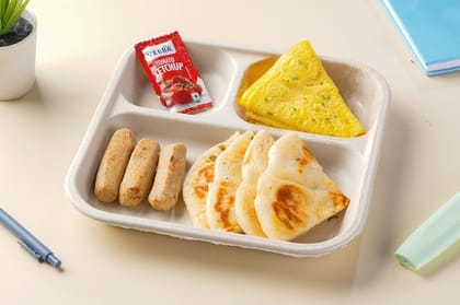 Double Omelette & Sausages With Masala Bread
