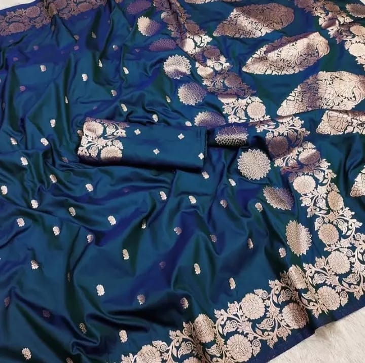 Elegant Navy Blue Banarasi Silk Saree with Golden Zari Work