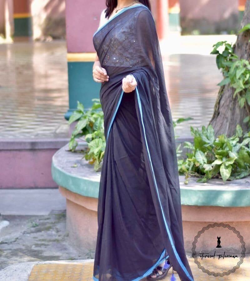 Black MulMul Pure Cotton Bengal Saree at Best Price