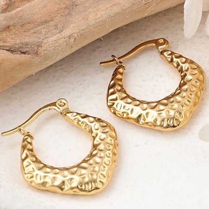 Cute Hoops Golden Anti Tarnish Earring