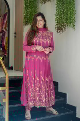 Mihira Hand Embroidered Anarkali Set-Pink / M-L