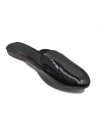 Apratim - Black Women's Mules