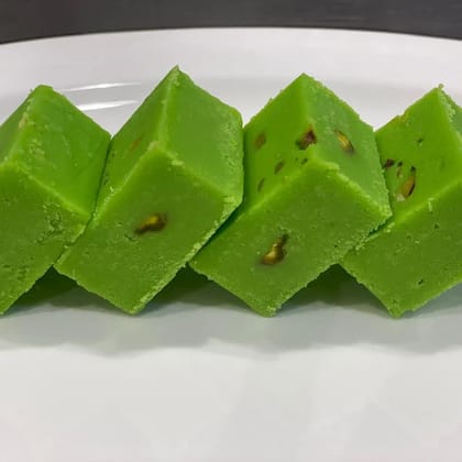Pista Barfi 500 G