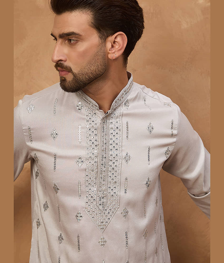 Ethnic Bay Blended Embroidered Regular Kurta For Men ( Grey )