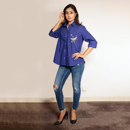 Blue shirt with dragonfly embroidery on the pocket-XS