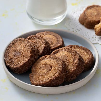 Cinnamon Swirl Cookies [8 Pieces]