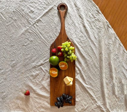 SERVING PLATTER-ACACIA WOOD