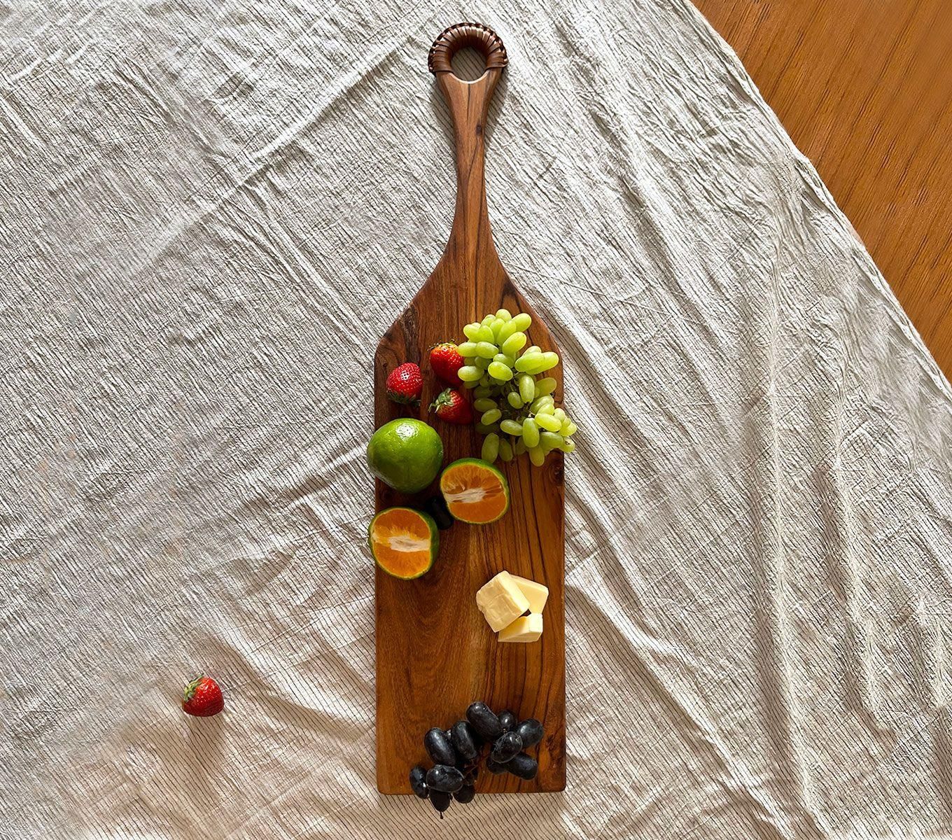 SERVING PLATTER-ACACIA WOOD