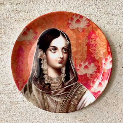 Zeenat Mahal Wall Plate-Large: 26 Cm
