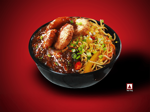 Chicken Hakka Noodles With Chicken Manchurian