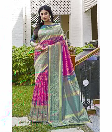 Sariya Jacquard Woven Saree With Unstitched Blouse Piece ( LightGreen )