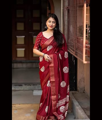 Bhuwal Fashion Cotton Printed Saree With Unstitched Blouse Piece ( Yellow )