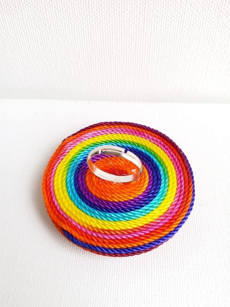 COLORS IN THE AIR - CIRCLE GLASS RING