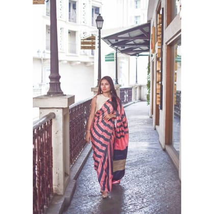 Awesome Multy Desine Pink and Blue Color Pure Linen Digital Printed Sari 1313