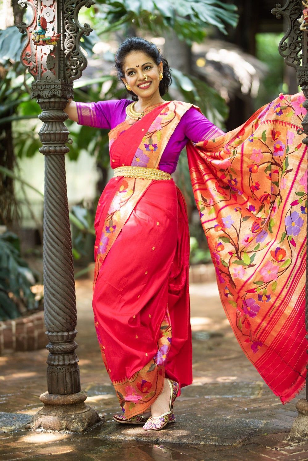 Namita's Favourite~ Handloom Pure Silk Paithani Saree With Beautiful Golden Zari Floral Border