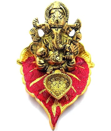 VARKAUS - Patta Ganesh 12 cm ( Pack of 1 )