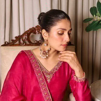 Ayeza Khan in Andreas