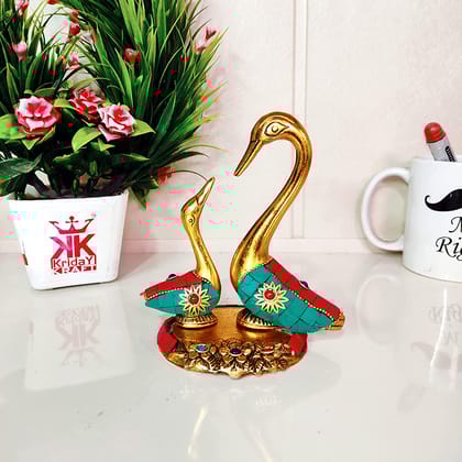 DreamKraft Love Birds Swan Set Meatl Statue, Pair of Kissing Duck Showpiece Figurines for Home Décor (Multi Color, 12x8x14 cm)