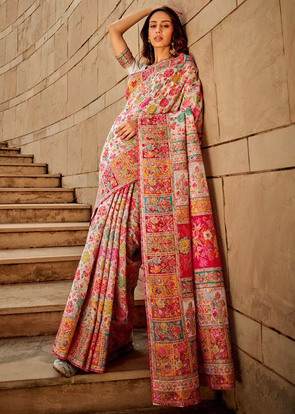 Beautiful Pearl White Woven Kashmiri Jamewar Saree
