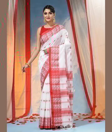 Desh Bidesh Cotton Self Design Saree With Unstitched Blouse Piece ( Red )