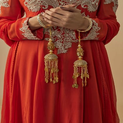 vivinia BY VIDHI MEHRA Gold Plated Womens Pair of Kaleeras (Freesize) - VKL044