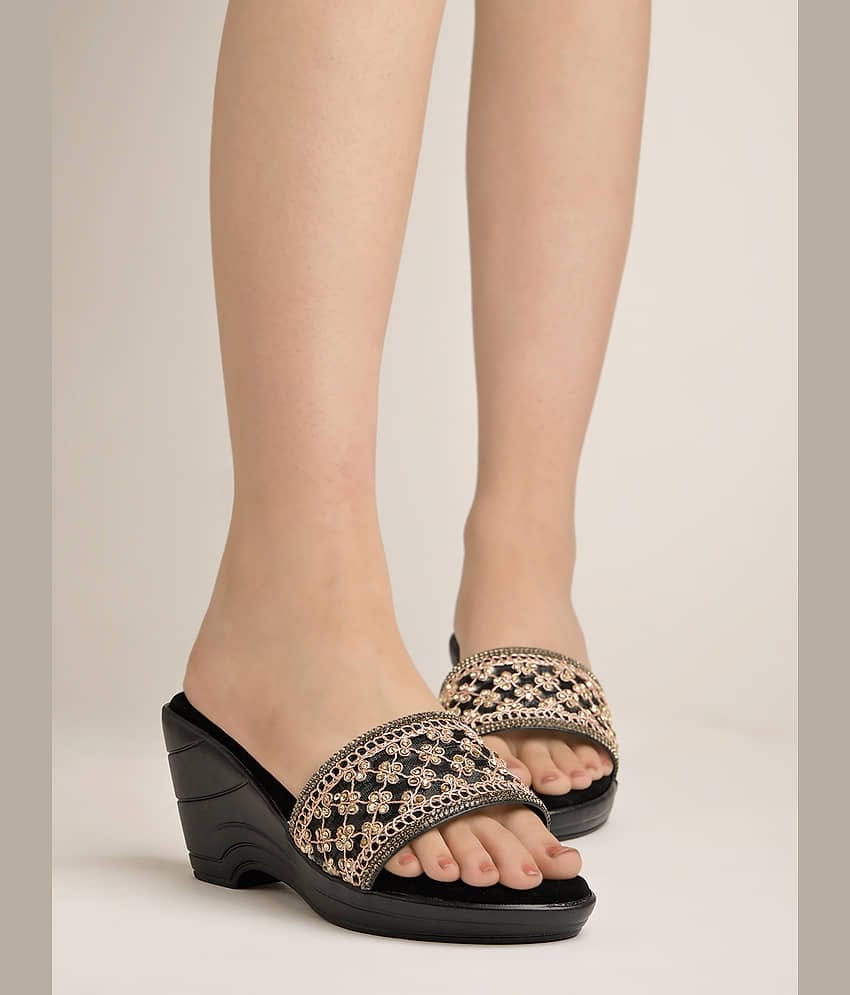 Shoetopia Black Women's Slip On Heels