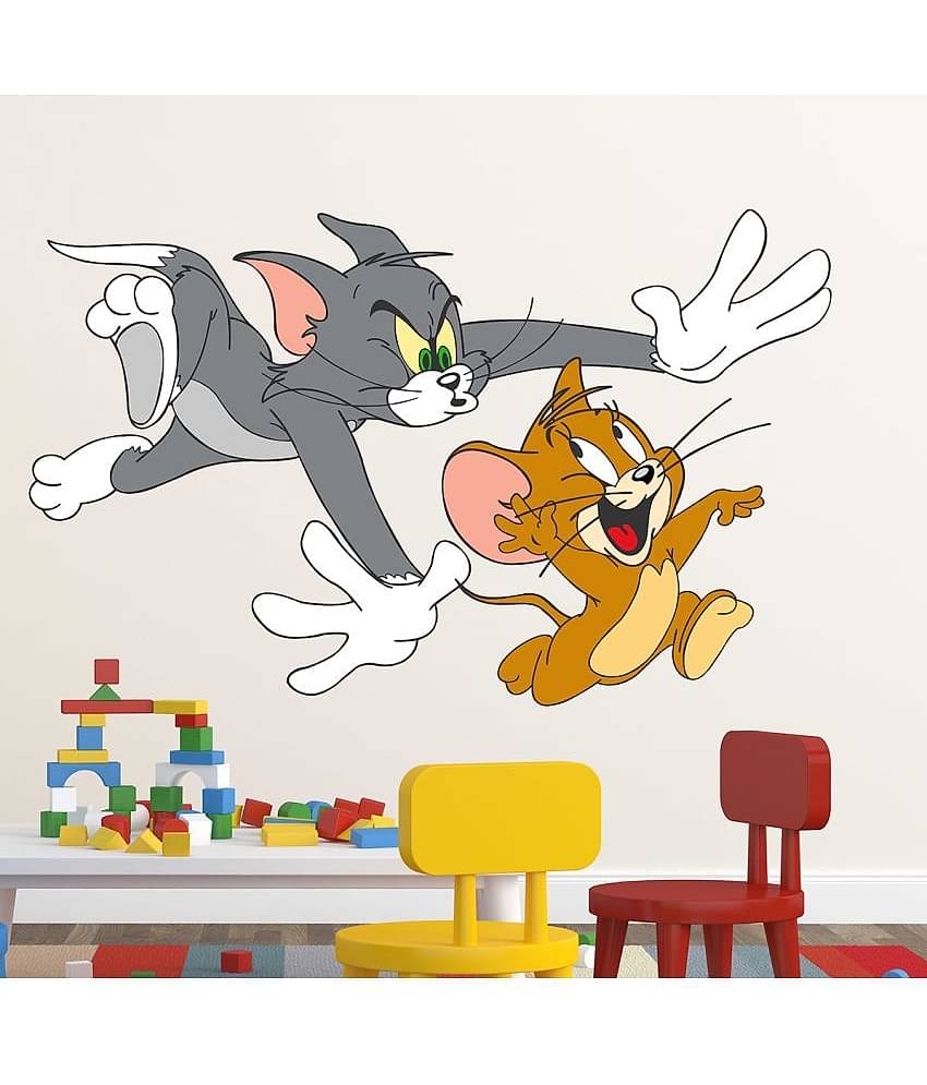 WallStick Playful Tom And Jerry Vinyl Multicolour Wall Sticker - Pack of 1