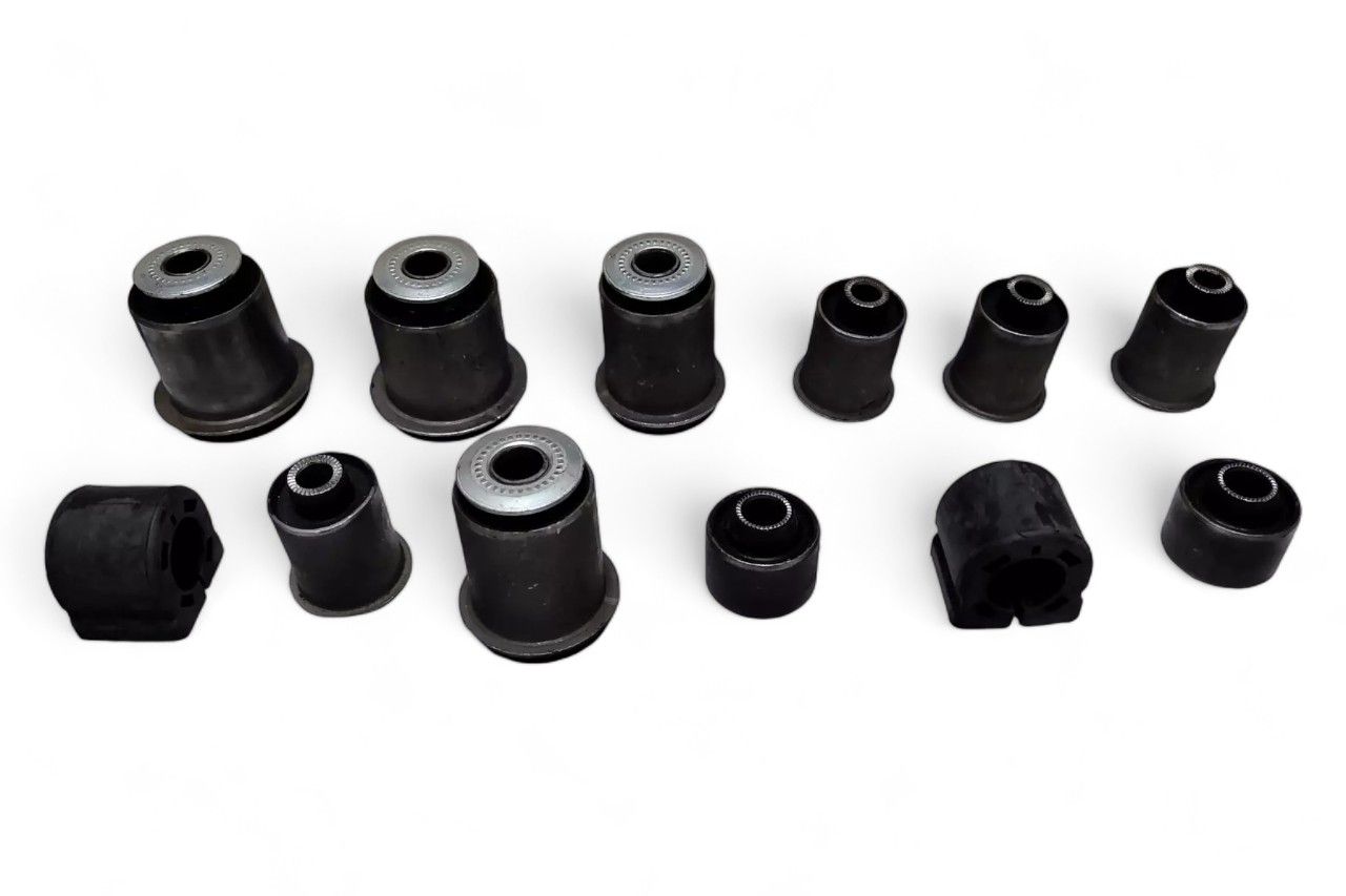 Autokoi Front Suspension Bush Kit AV323860