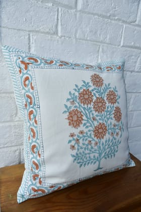 Saat Phool Buta Cushion Cover: Seven Flowers Adorn Your Home (India) Saat Phool Buta Cushion Cover: Seven Flowers Adorn Your Home (India)