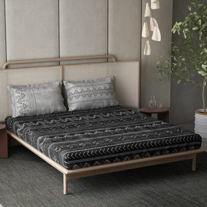 DDECOR - Africana Collection 100% Cotton Ethnic Pattern 136TC Super King |274 CM X 274 CM| Black And White