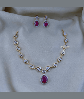 ROFARWORD Gold Brass Necklace Set ( Pack of 1 )