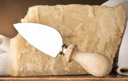 GRAN CASTELLI ITALY GRANO PADANO CHEESE( APPROX.) 6KG(RATE PER KG)